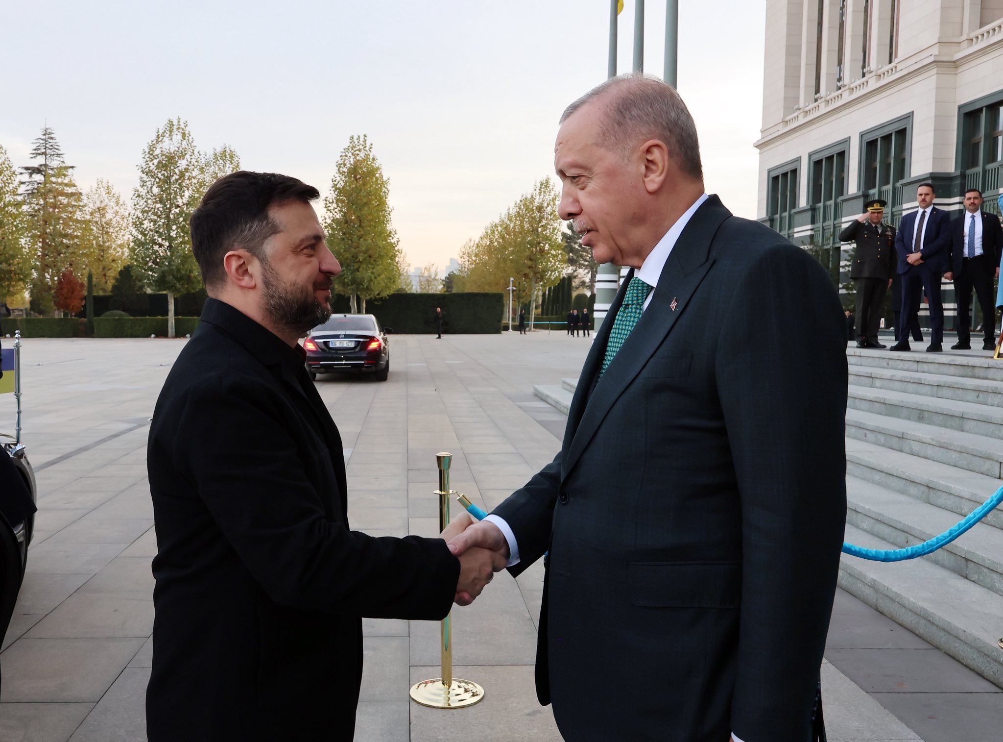 President Erdoğan Meets Zelenskyy at Presidential Complex in Ankara