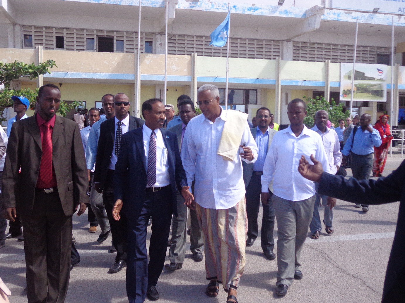 Somali Ministers of Foreign and Finance heads to Tunisia