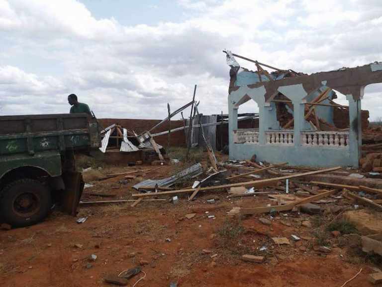 KDF Killed Hormuud Telecom Workers and Destroyed its Communication Center in Gedo Region