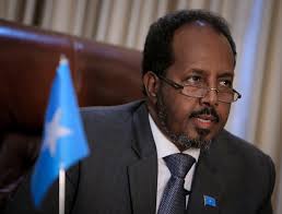 [Daawo]:Wasiir si isku mid ah Ubahdilay Damul-jadiid iyo masuuliyiinta Somaliland shaacana kaqaaday Xog farabadan
