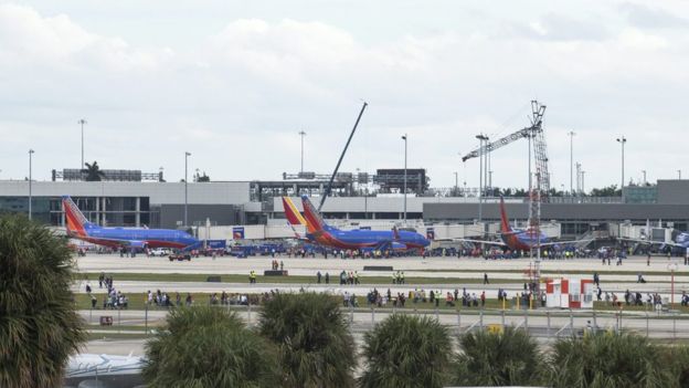 Fort Lauderdale airport shooting: Suspect Santiago held